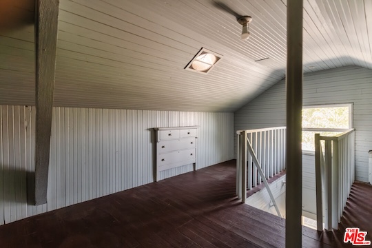 Prop Gallery