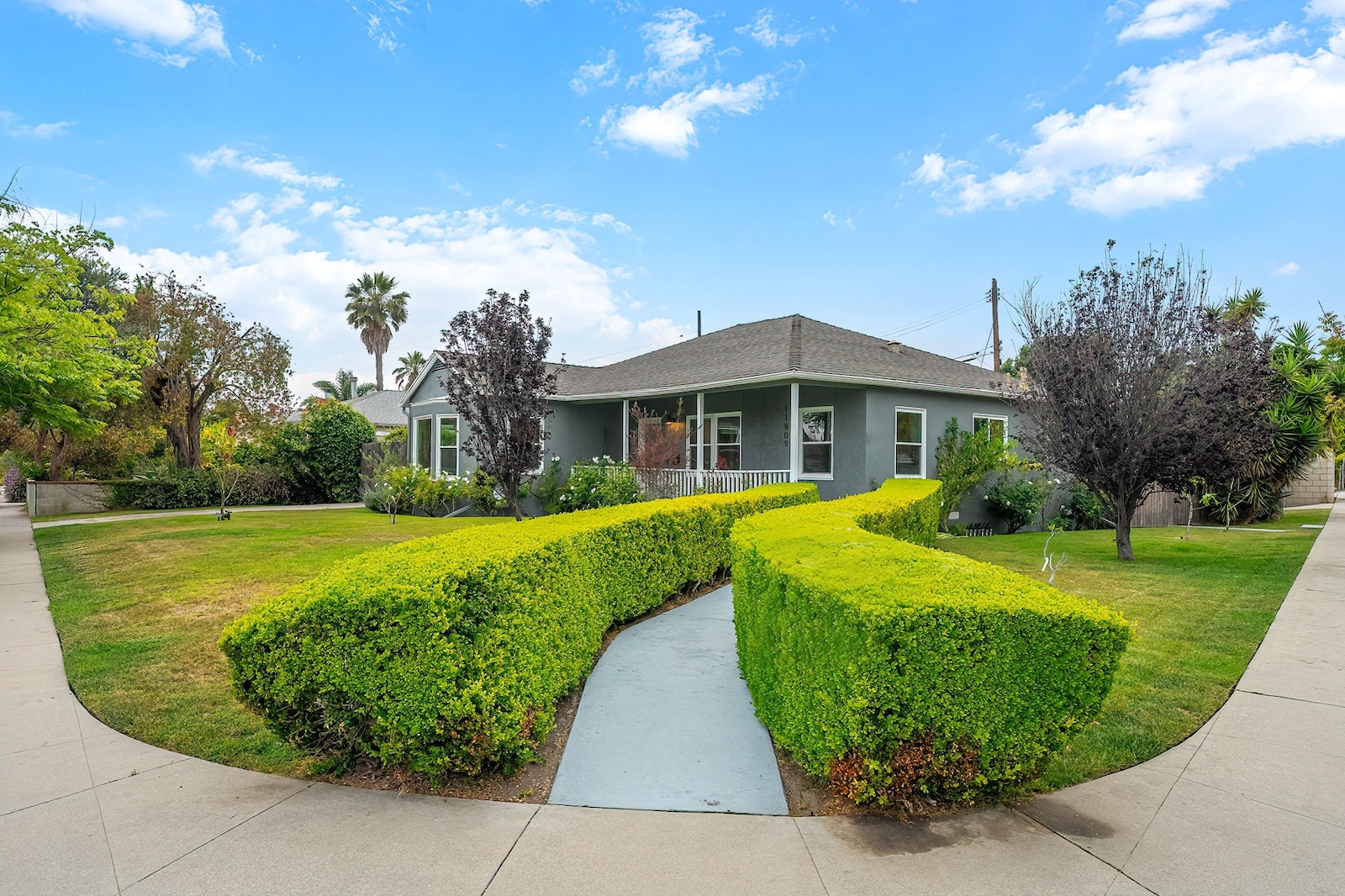 Property Banner