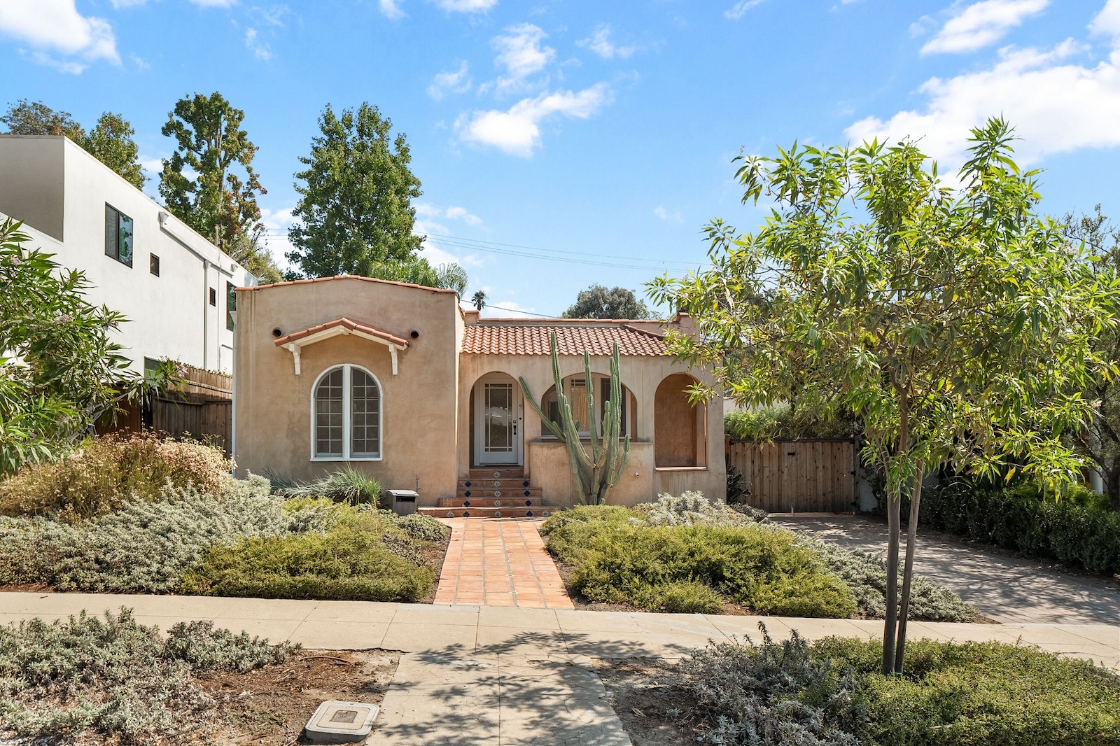 Property Banner