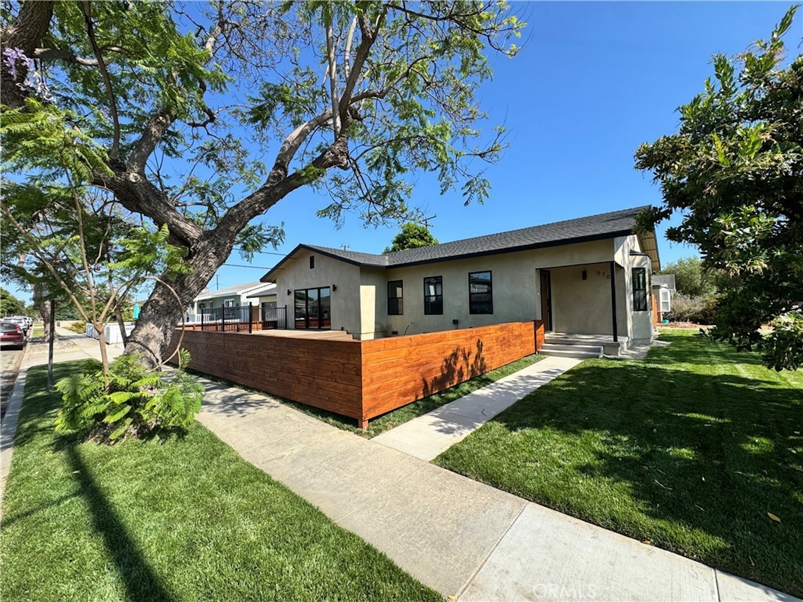 Property Banner