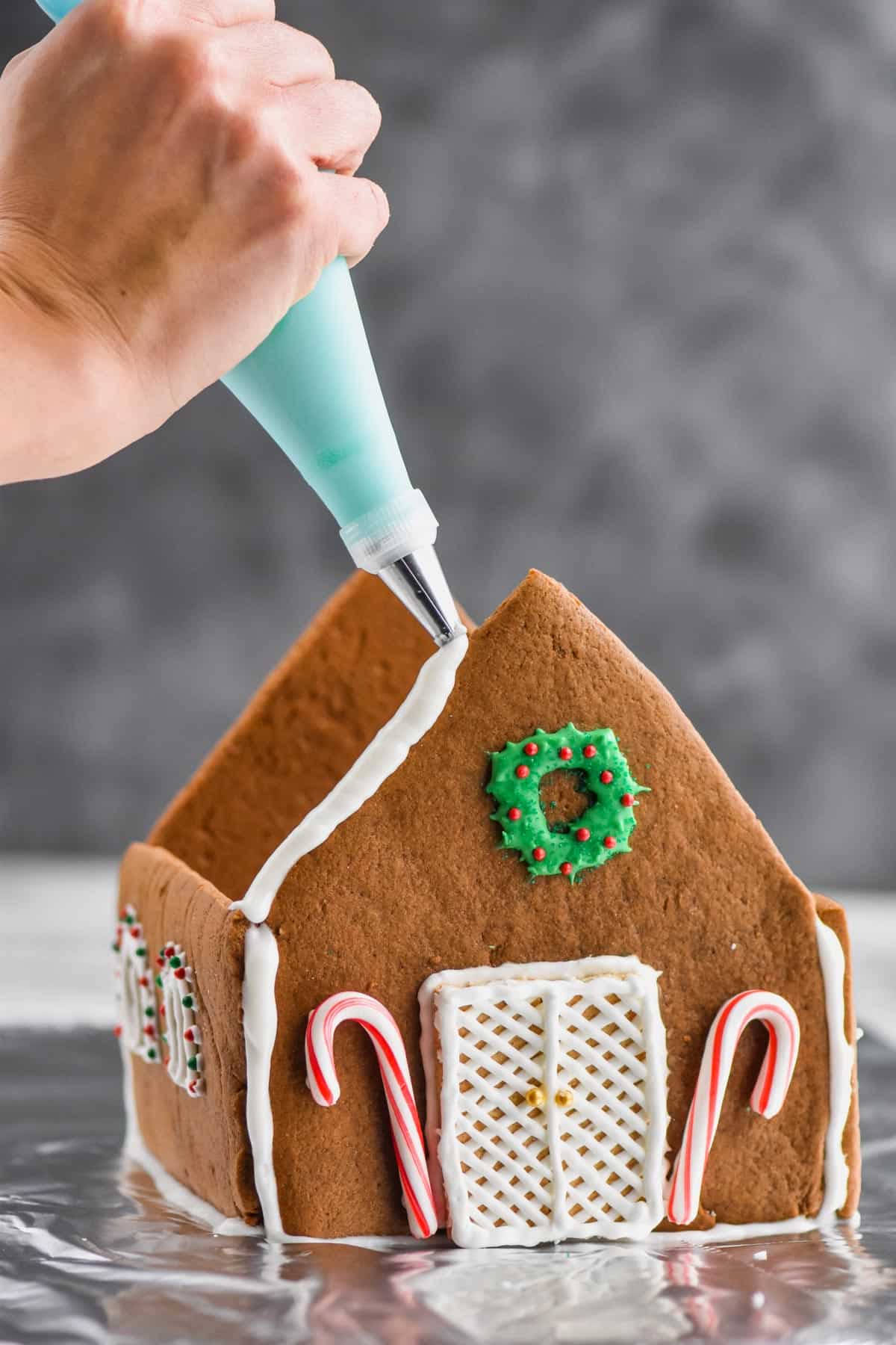 Gingerbread House Decorating