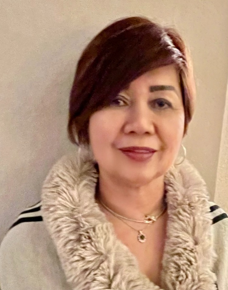 Gloria Cruz