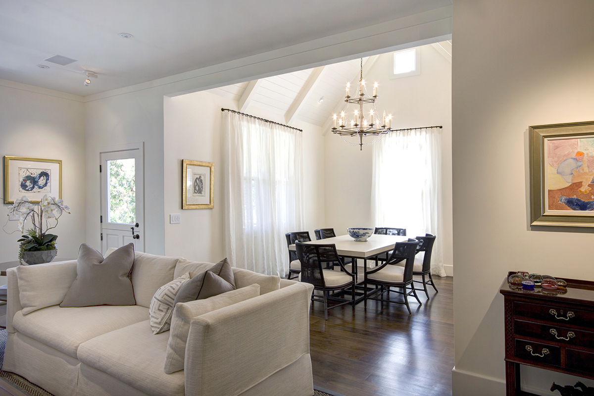 10 4photo - 1729AlexanderCourt