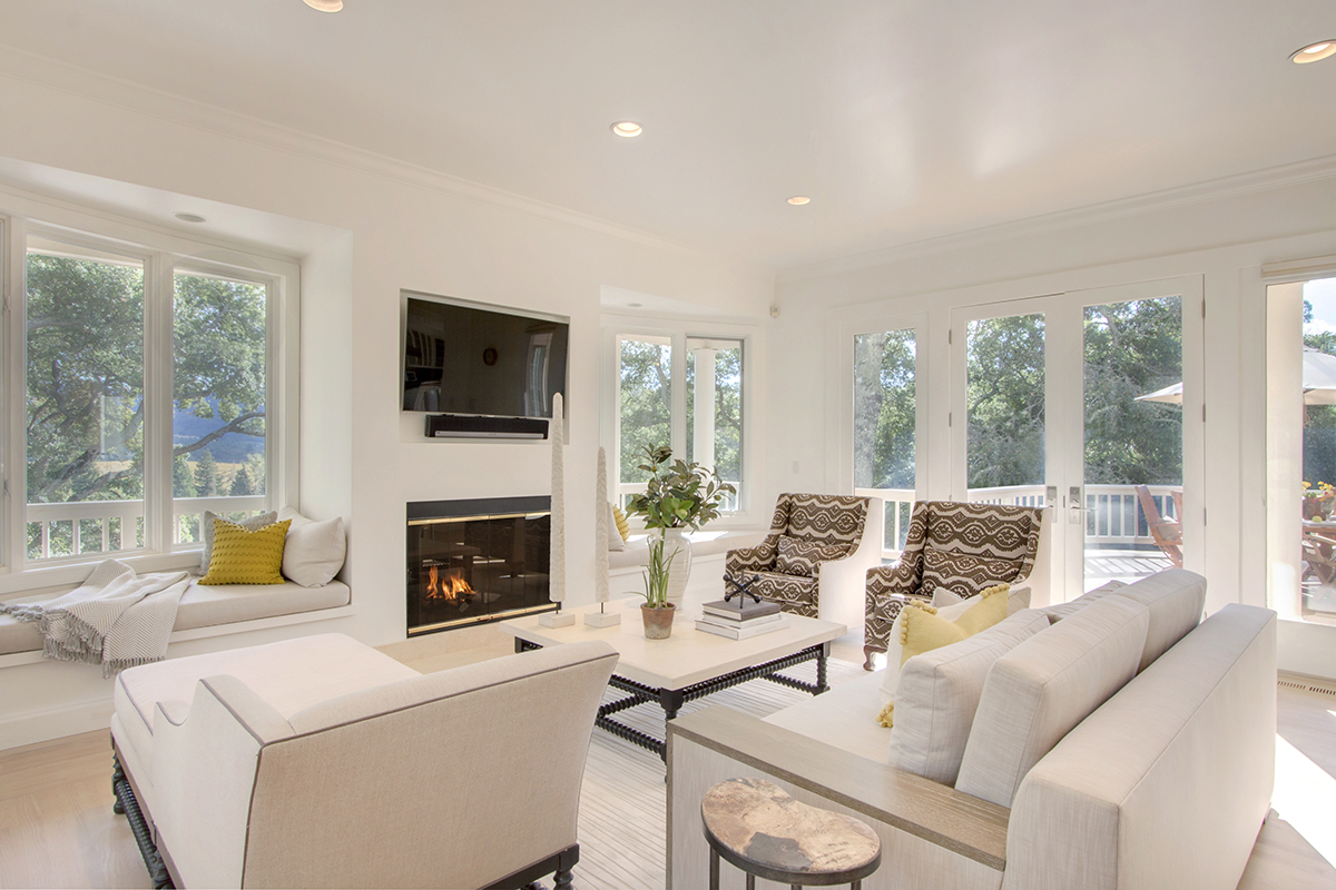 11 17photo - 2373NThird