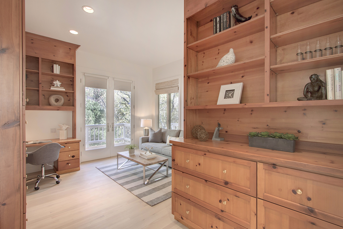 16 7photo - 2373NThird