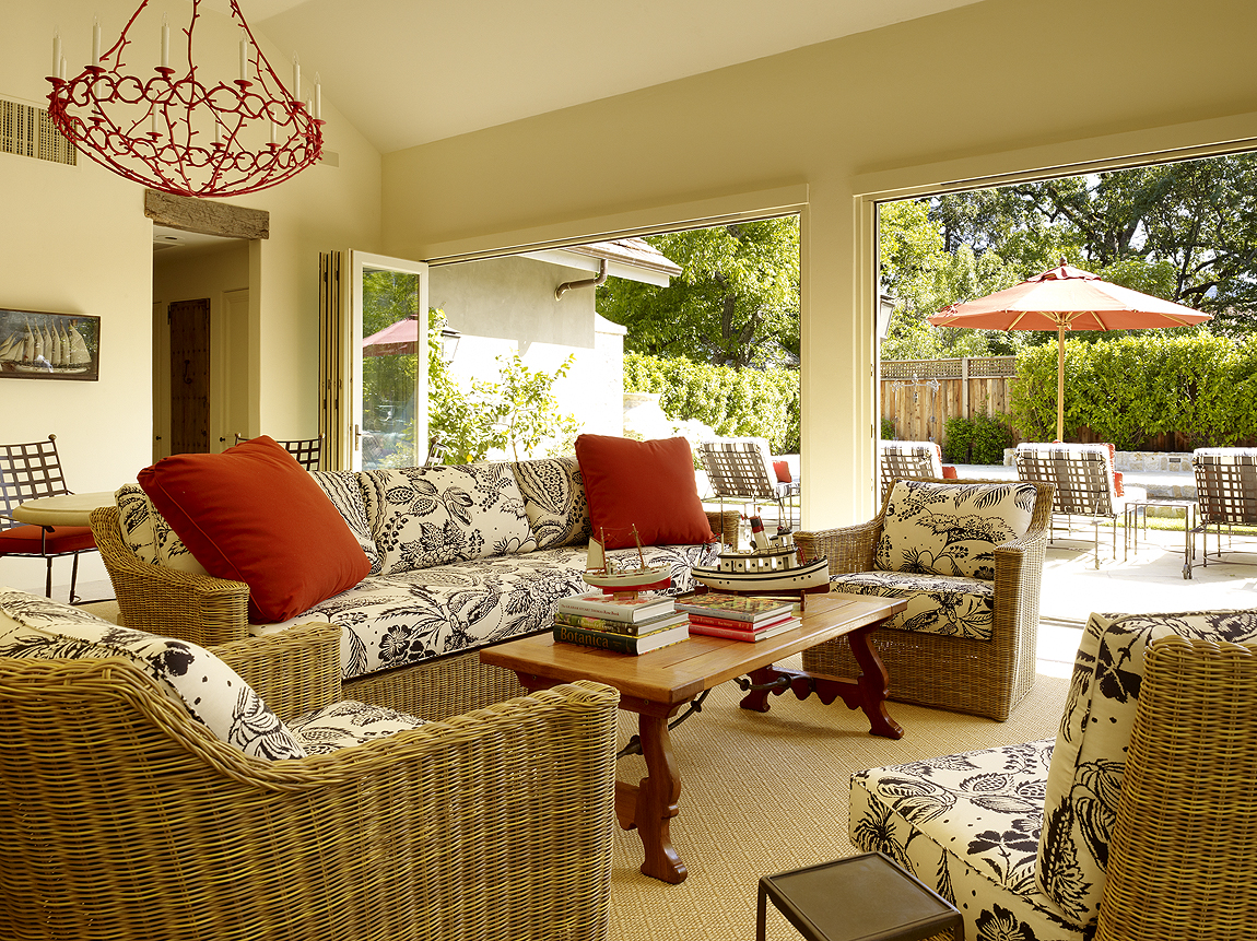 21 Schmidt_poolhouse_interior copy- 1245HudsonAve