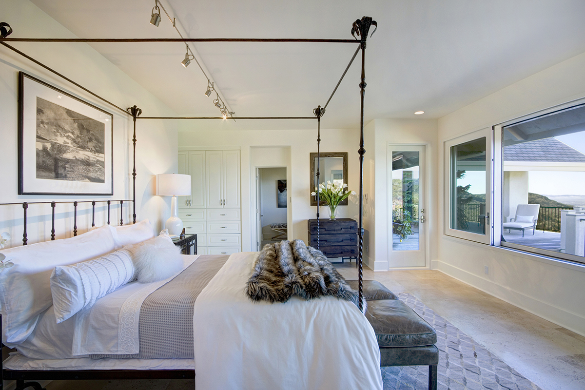 25 3photo- 1221GreenValleyRd