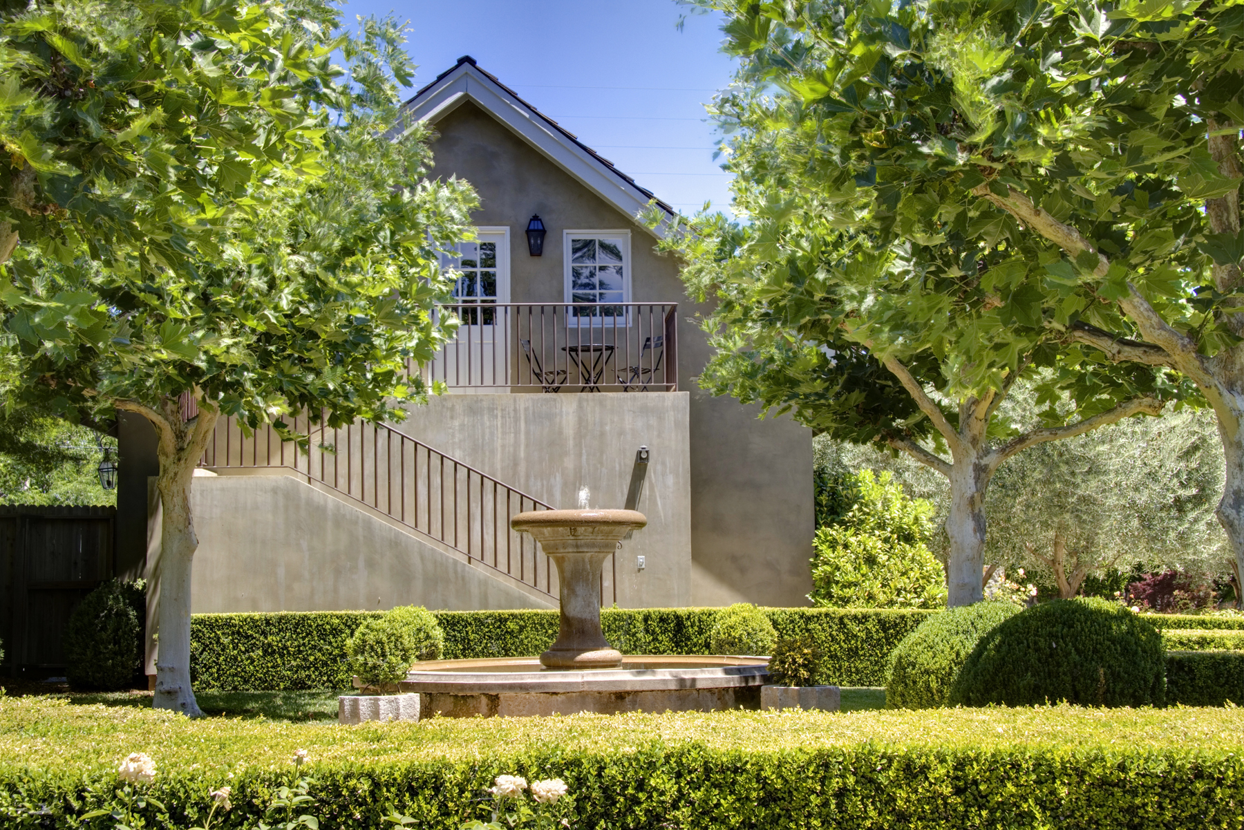 25 _MG_7665adjust- 1245HudsonAve