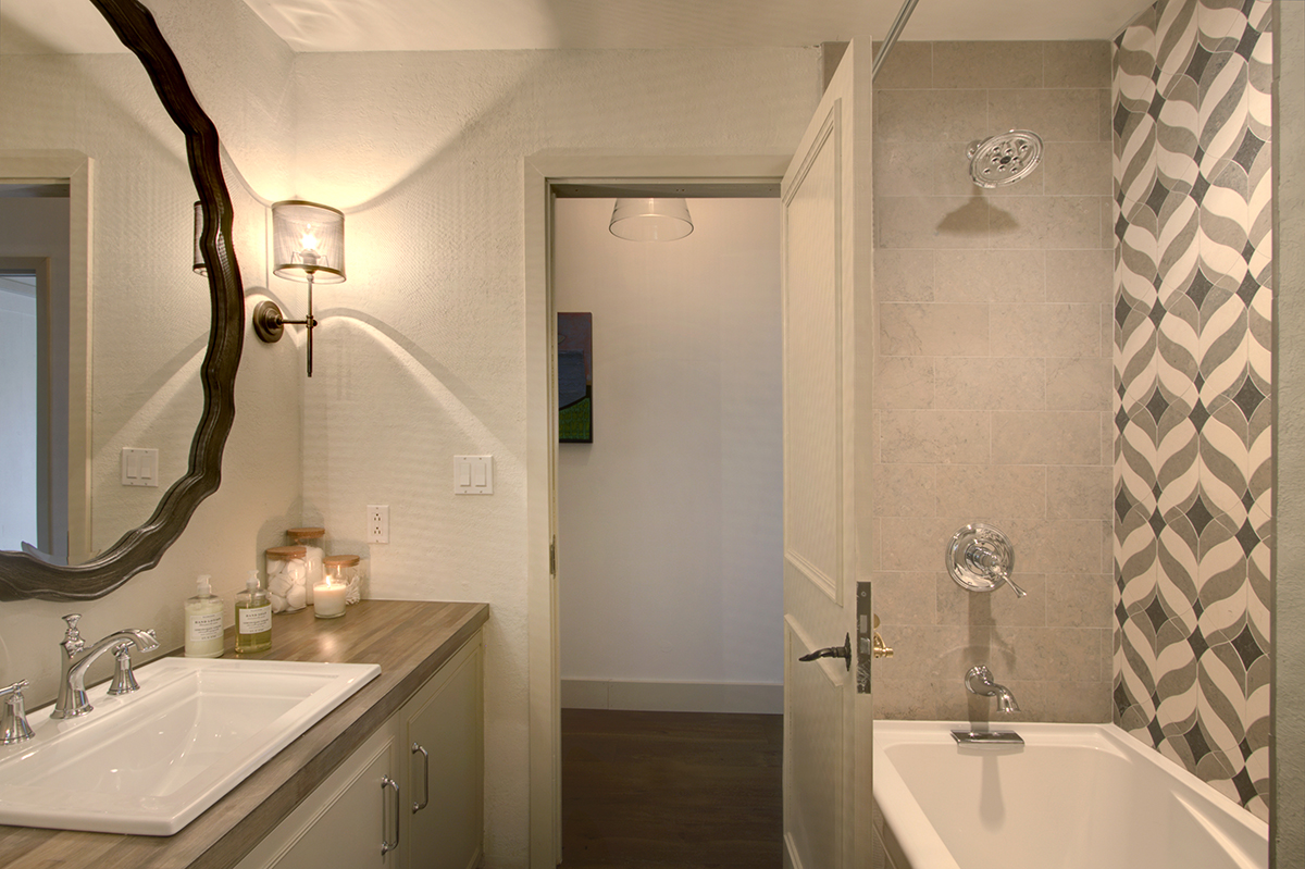 26 - 11photo - 173KnollPlace