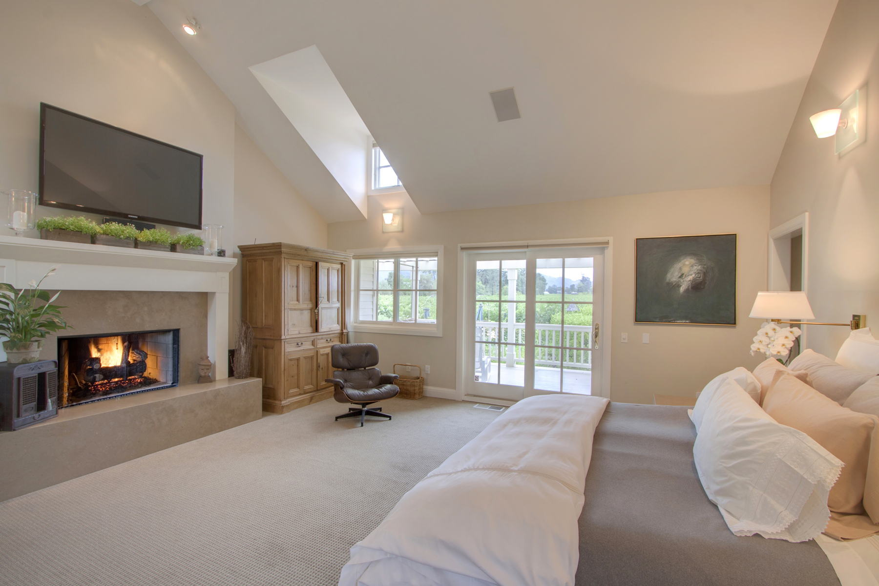 26 4photo - 1500ZinfandelLane