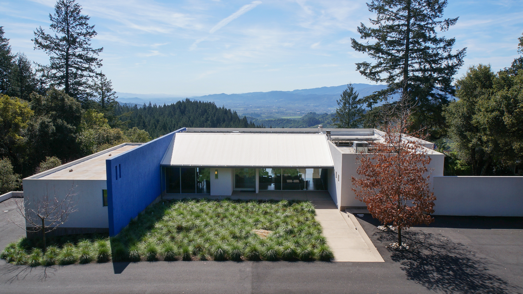 30 Front- 660LindaFalls