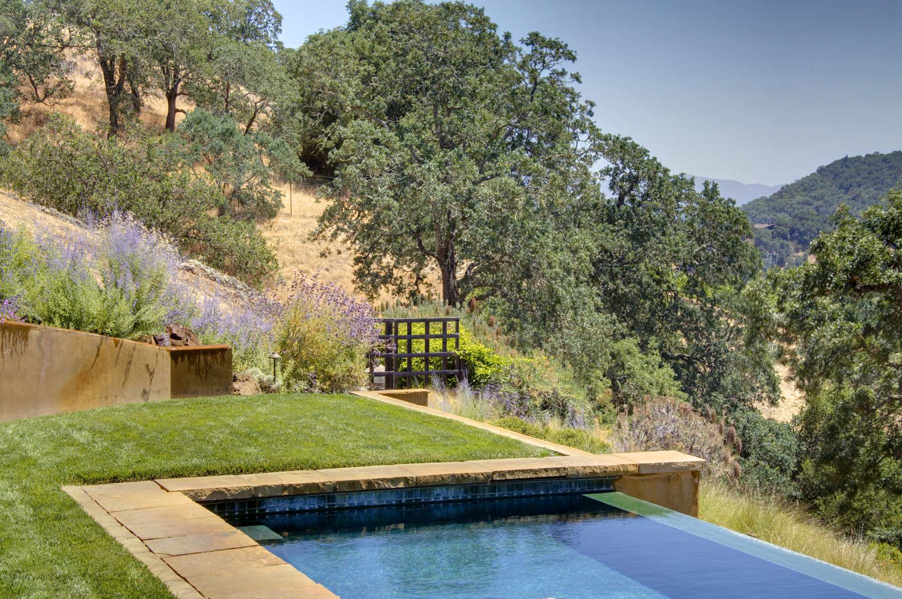 40 _MG_7133adjust- 7040SilveradoTrl