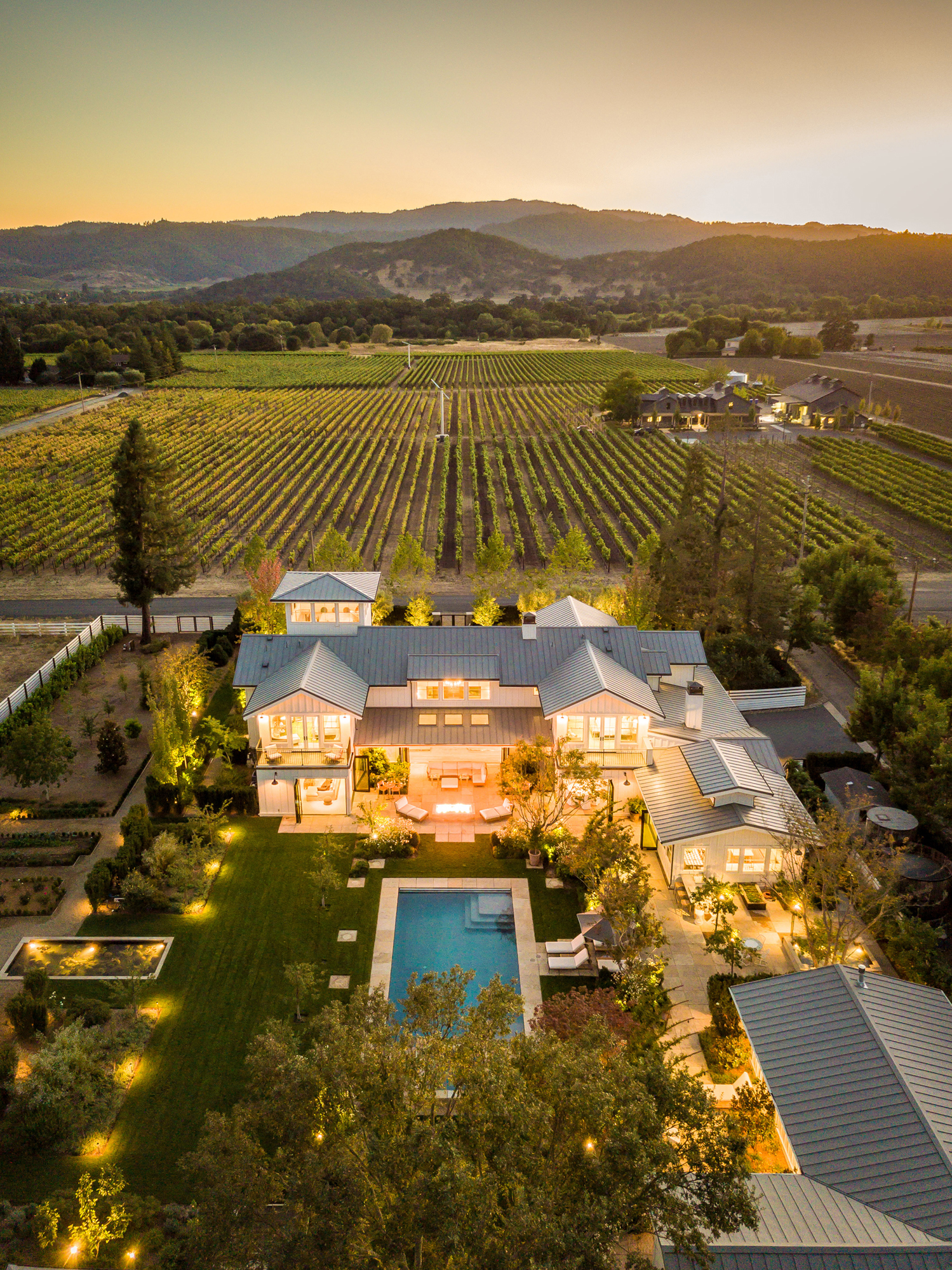 49 - 1124-State-Lane_aerial-twilight-6a smaller- 1124StateLane