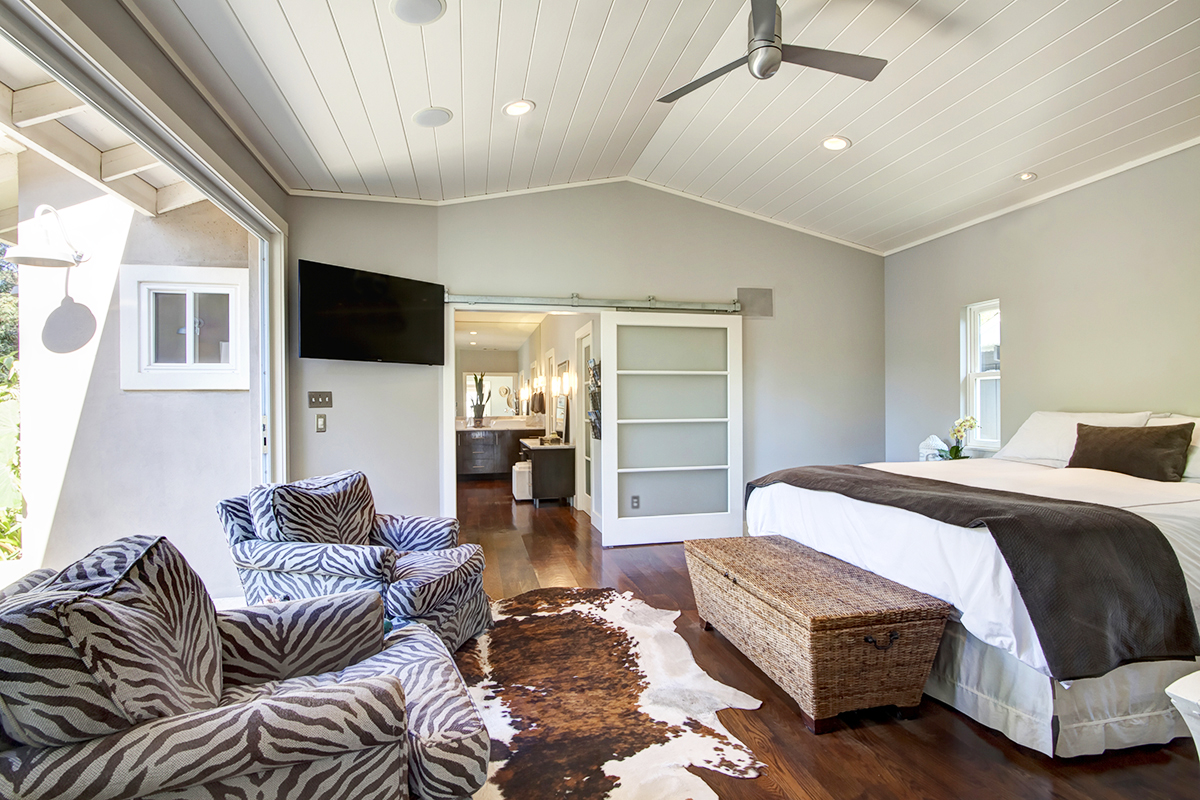 13 13photo - 1512StocktonStreet