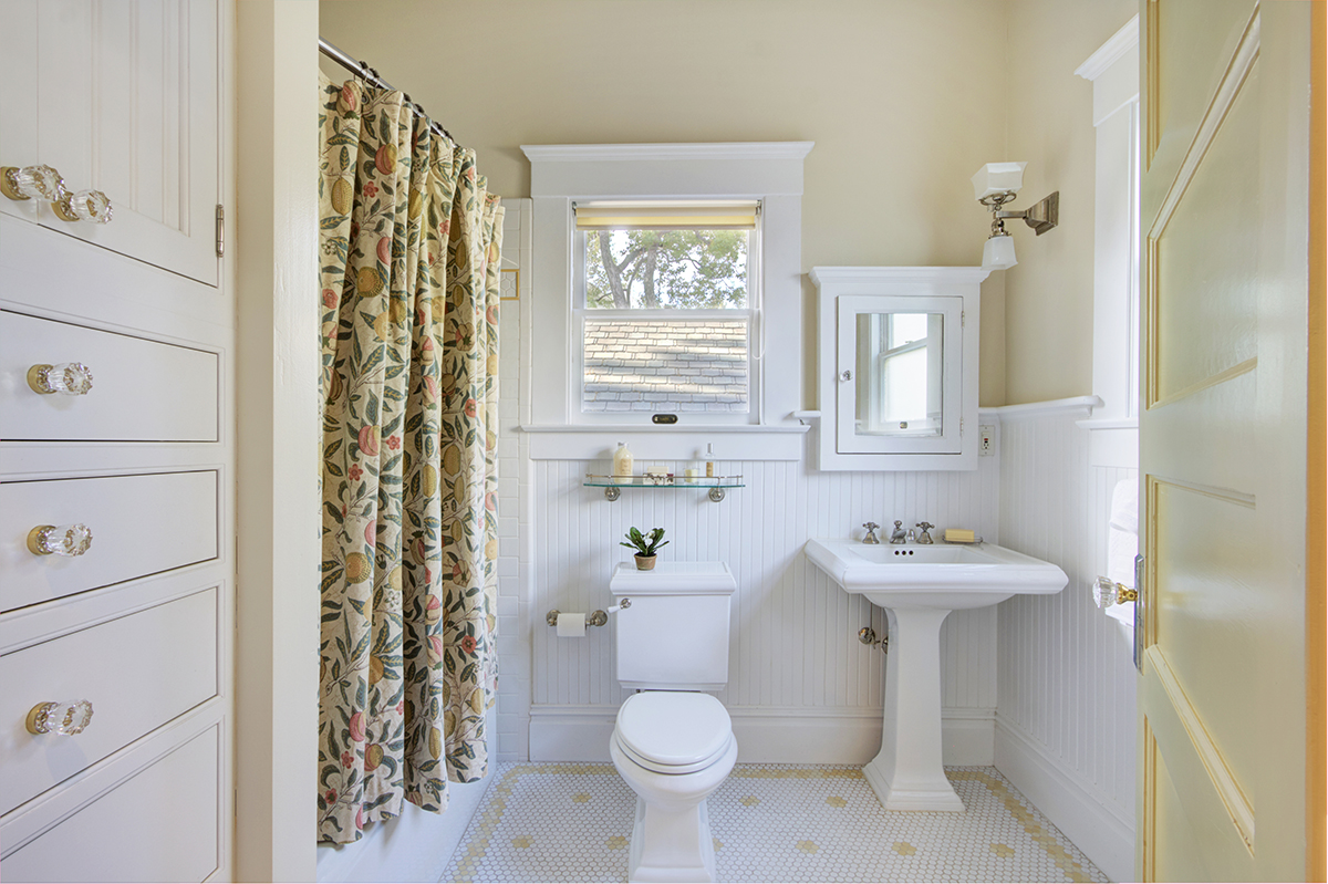 19 16 IMG_0007_08_09_10_11_12_13_Interior 2_EDITED - 1407KearneyStreet