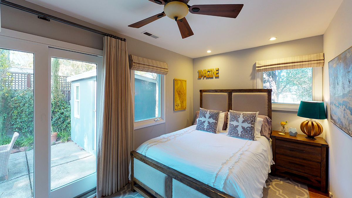 19 - Tainer_Street_Photo-7- 1550TainterStreet