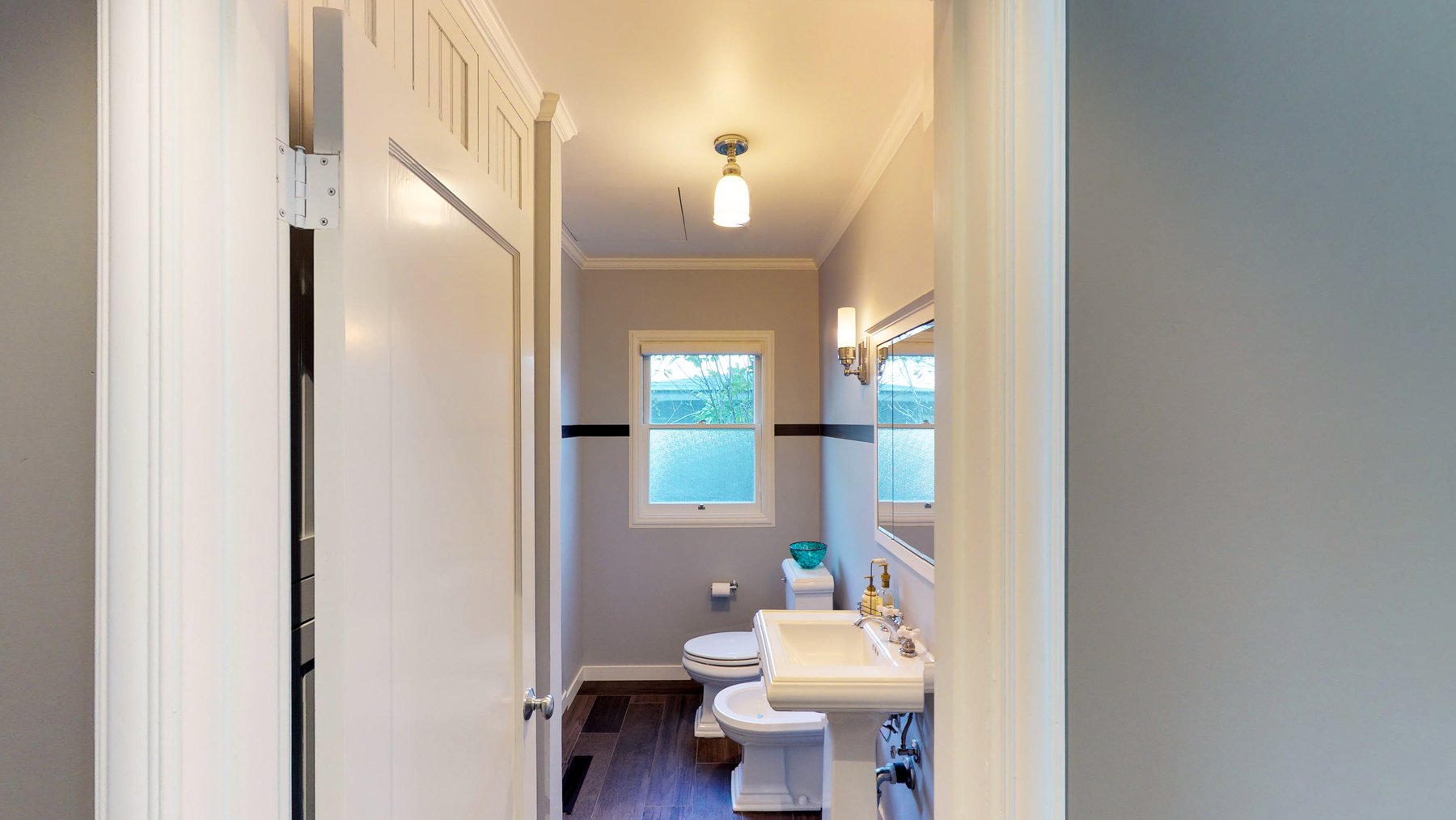 23 - 1628_Adams_Street_Photo-31