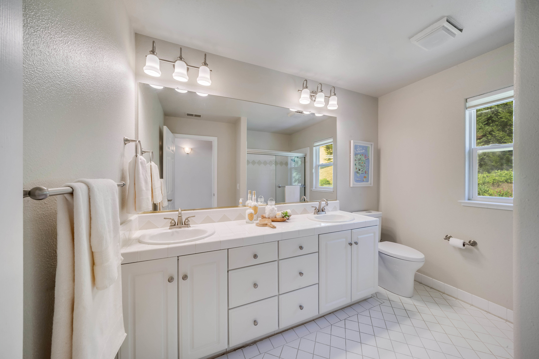 24 - _DSC3054 - 3440 Linda Mesa Way