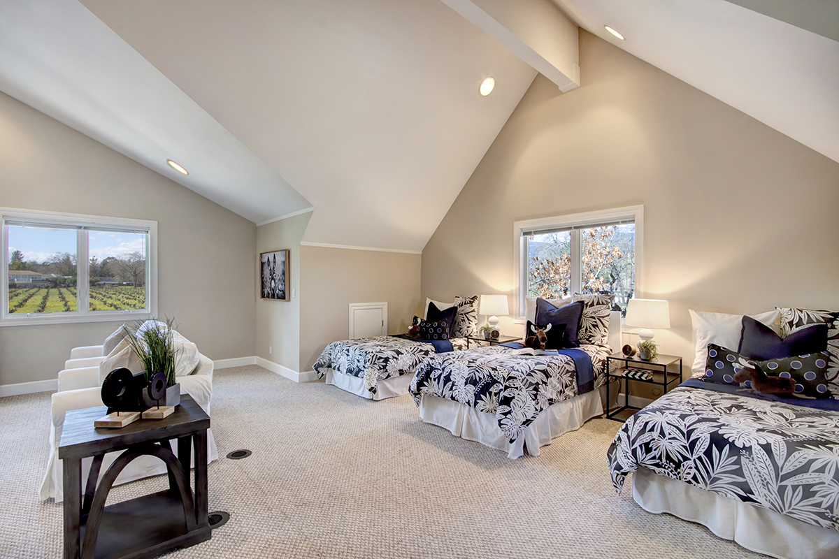 32 _MG_3630adjust - 1881 Mora