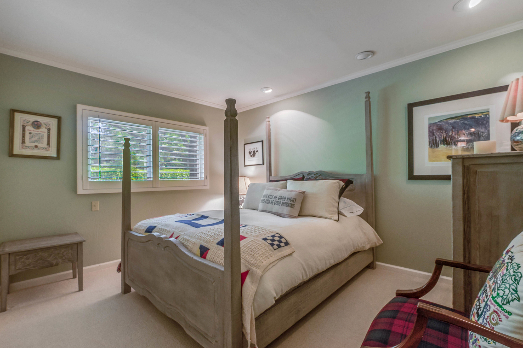 20 _DSC6313 - 2325 Spring Mountain Road