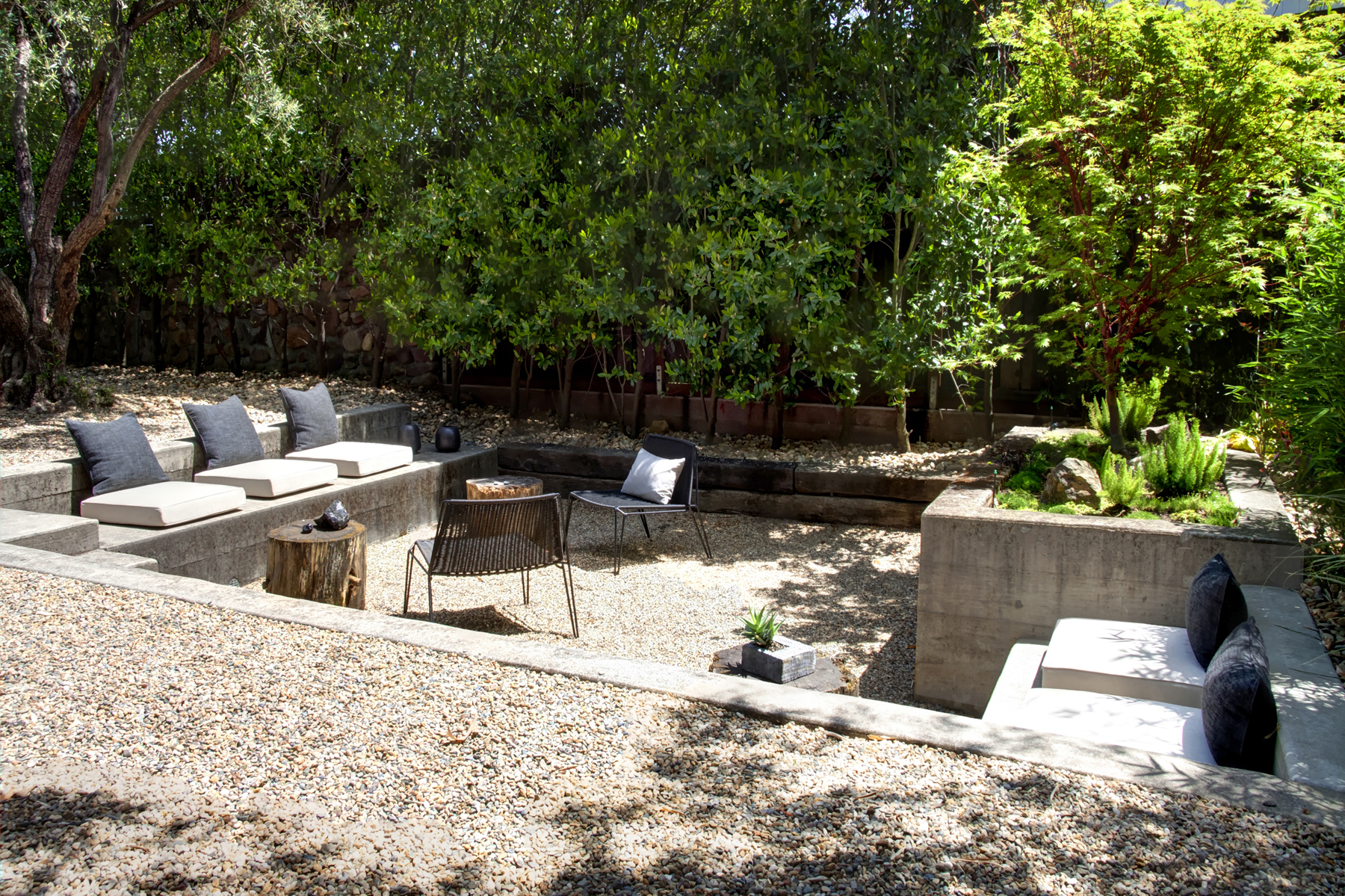 47 E3 _MG_4395adjust1713 ADAMS