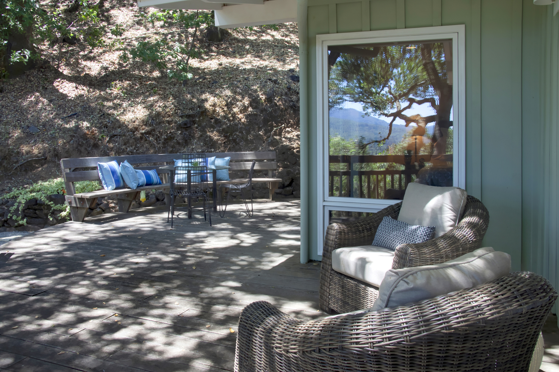 24 _MG_7287adjust- 2486SpringMountainRoad