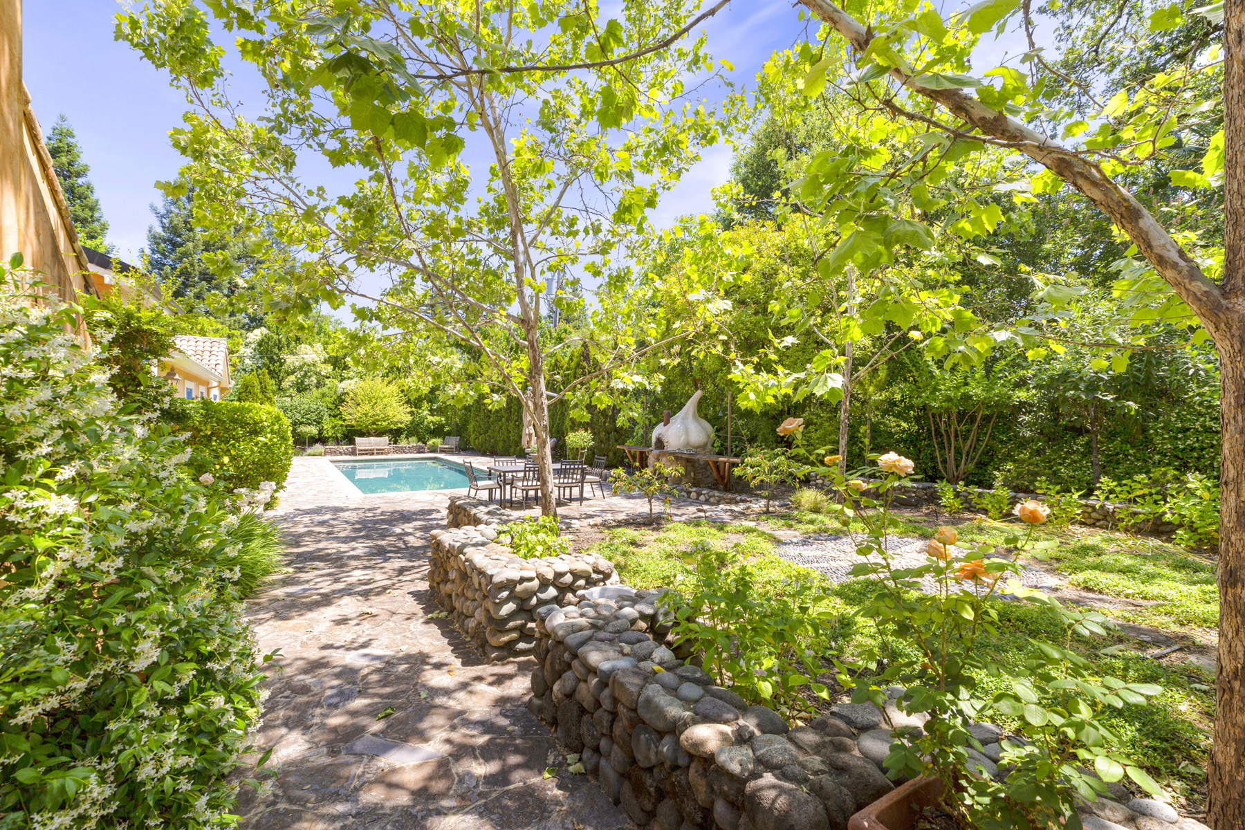 39 50EDITED 1700 DEAN YORK