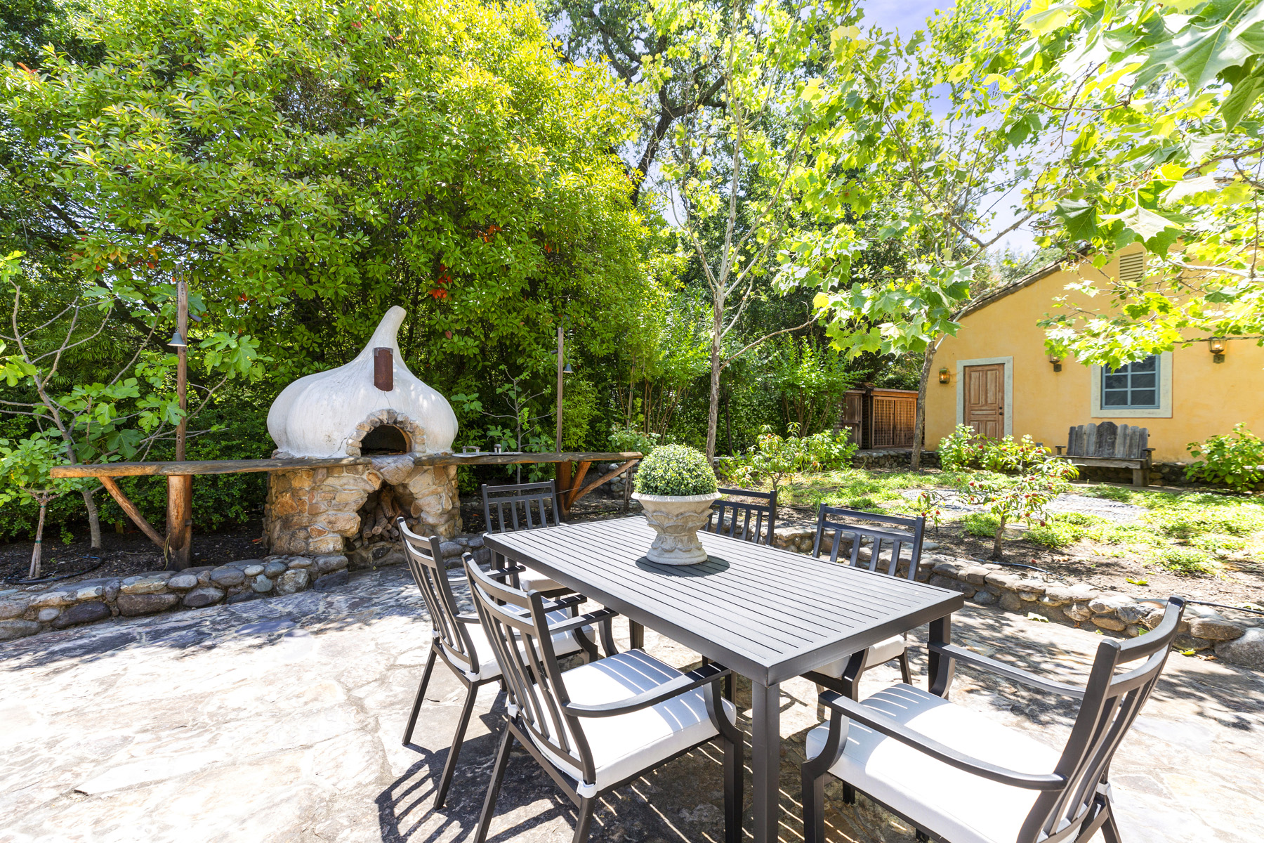 40 52EDITED 1700 DEAN YORK