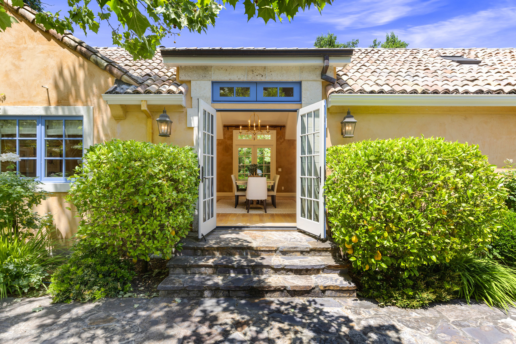 42 59EDITED 1700 DEAN YORK