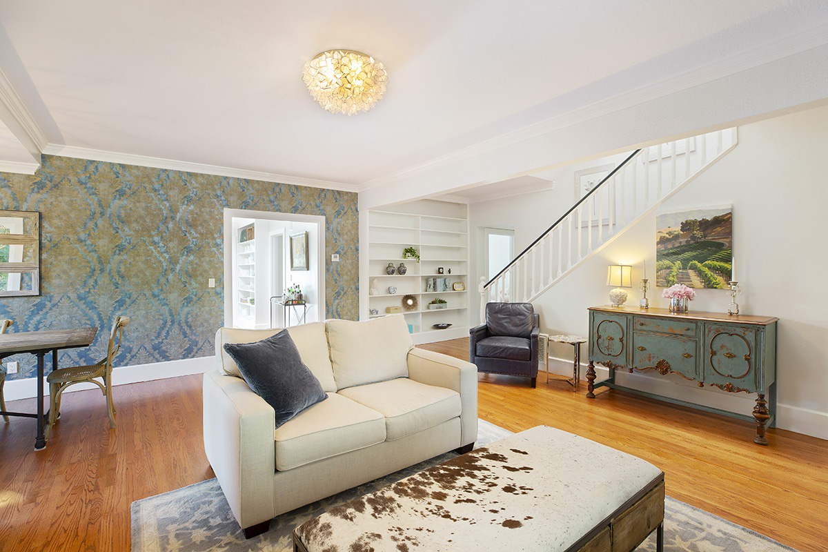 07 013- 1296HudsonAvenue