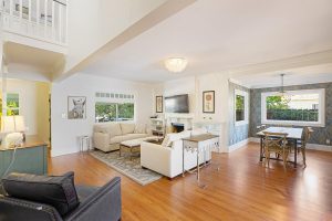 08 015- 1296HudsonAvenue