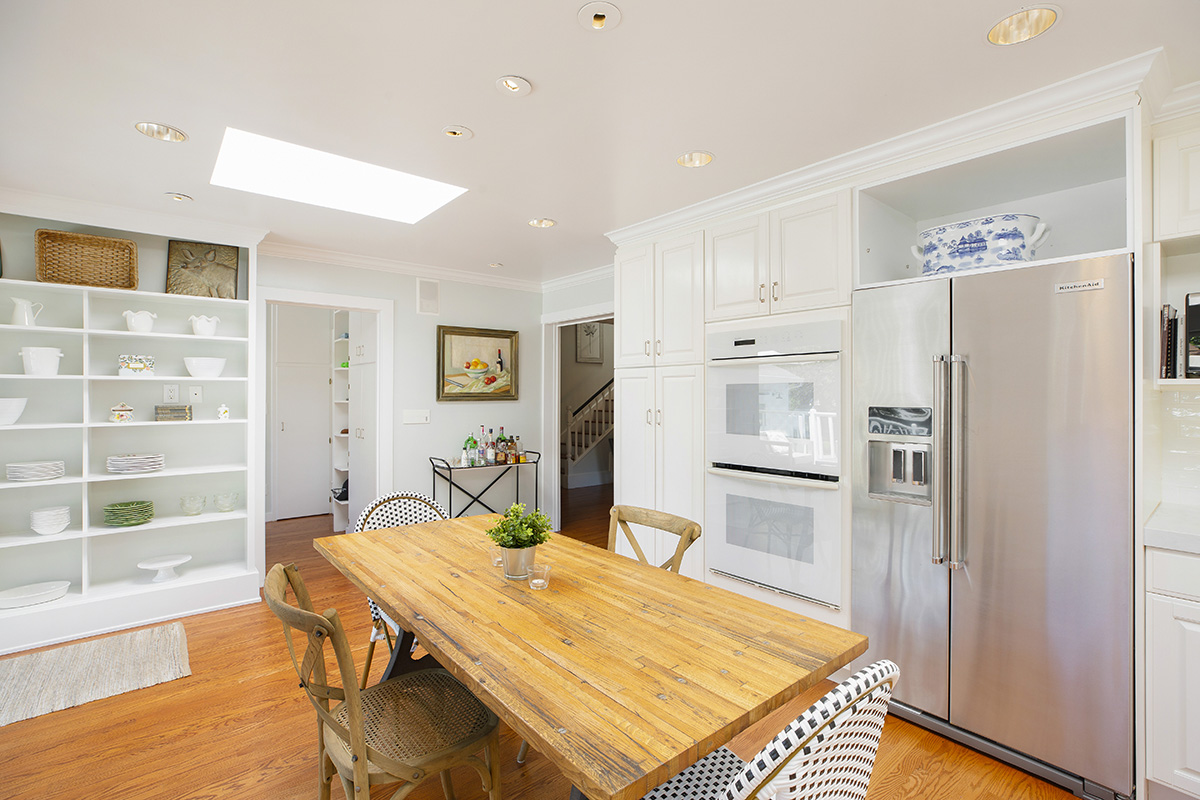 15 020- 1296HudsonAvenue