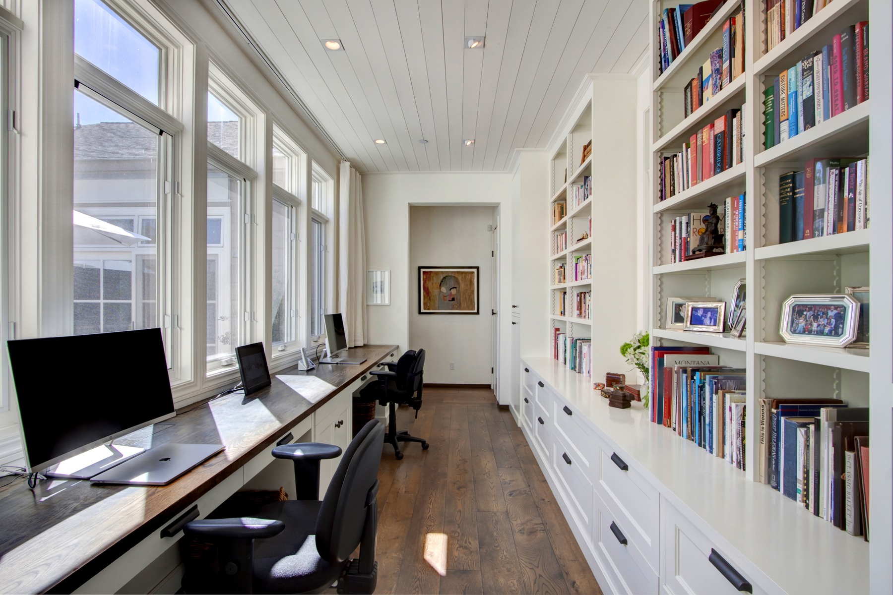 16 7photo1859_MADRONA