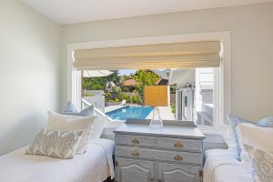 21 030- 1296HudsonAvenue