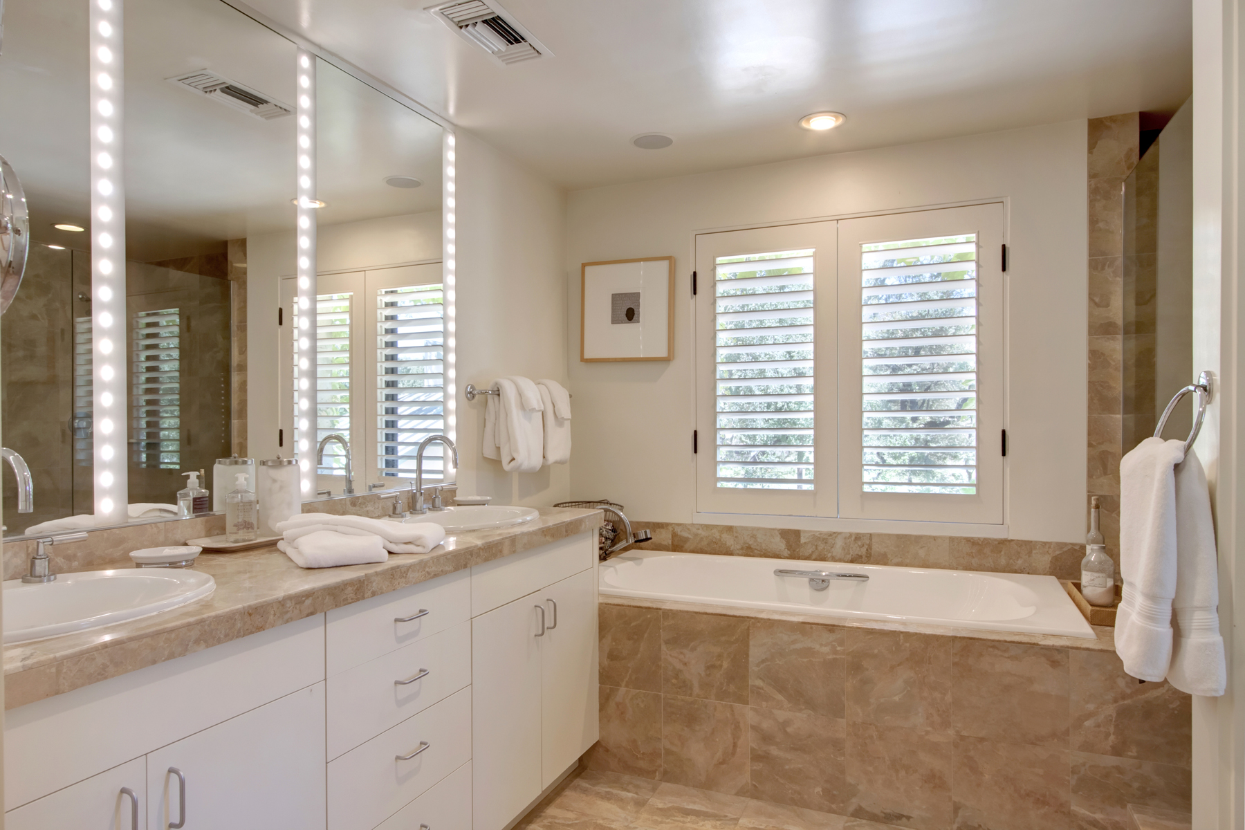 21 - 5photo- 1110BaleLane