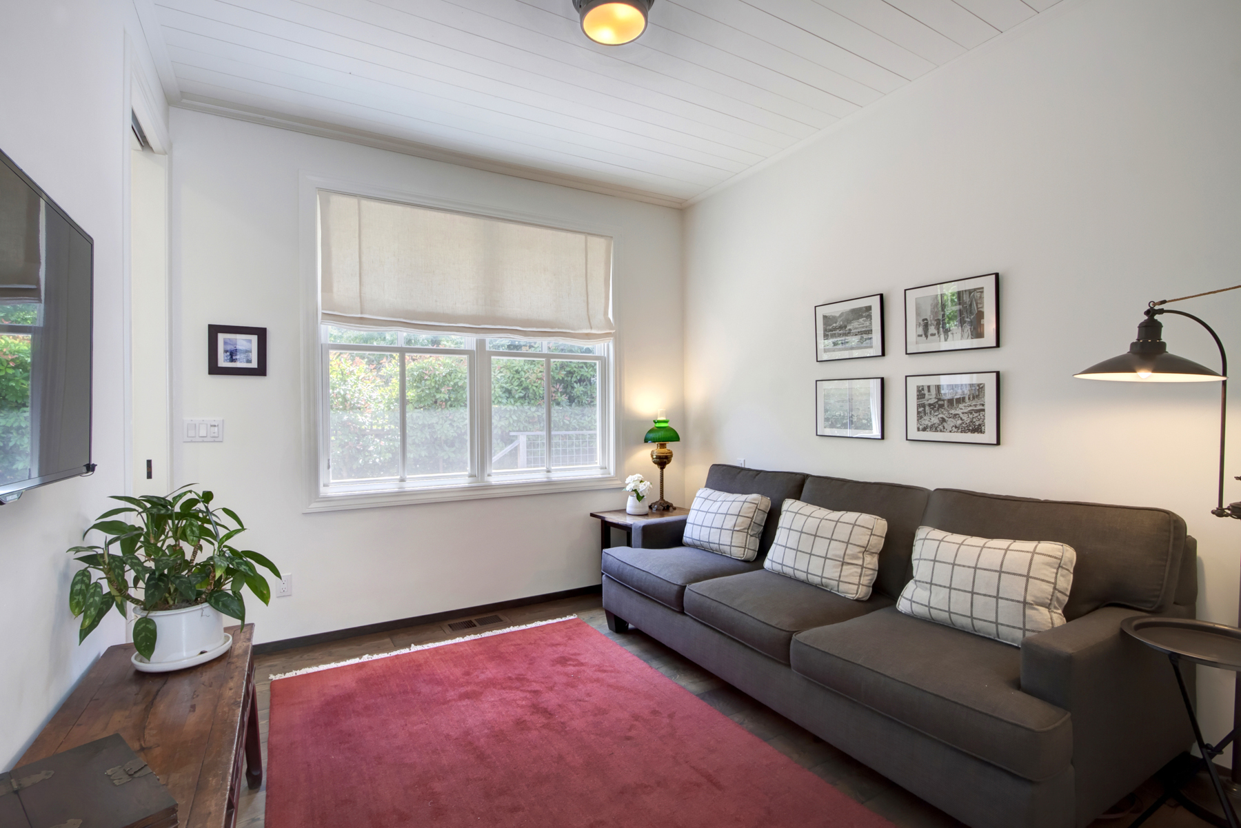 27 10photo1859_MADRONA