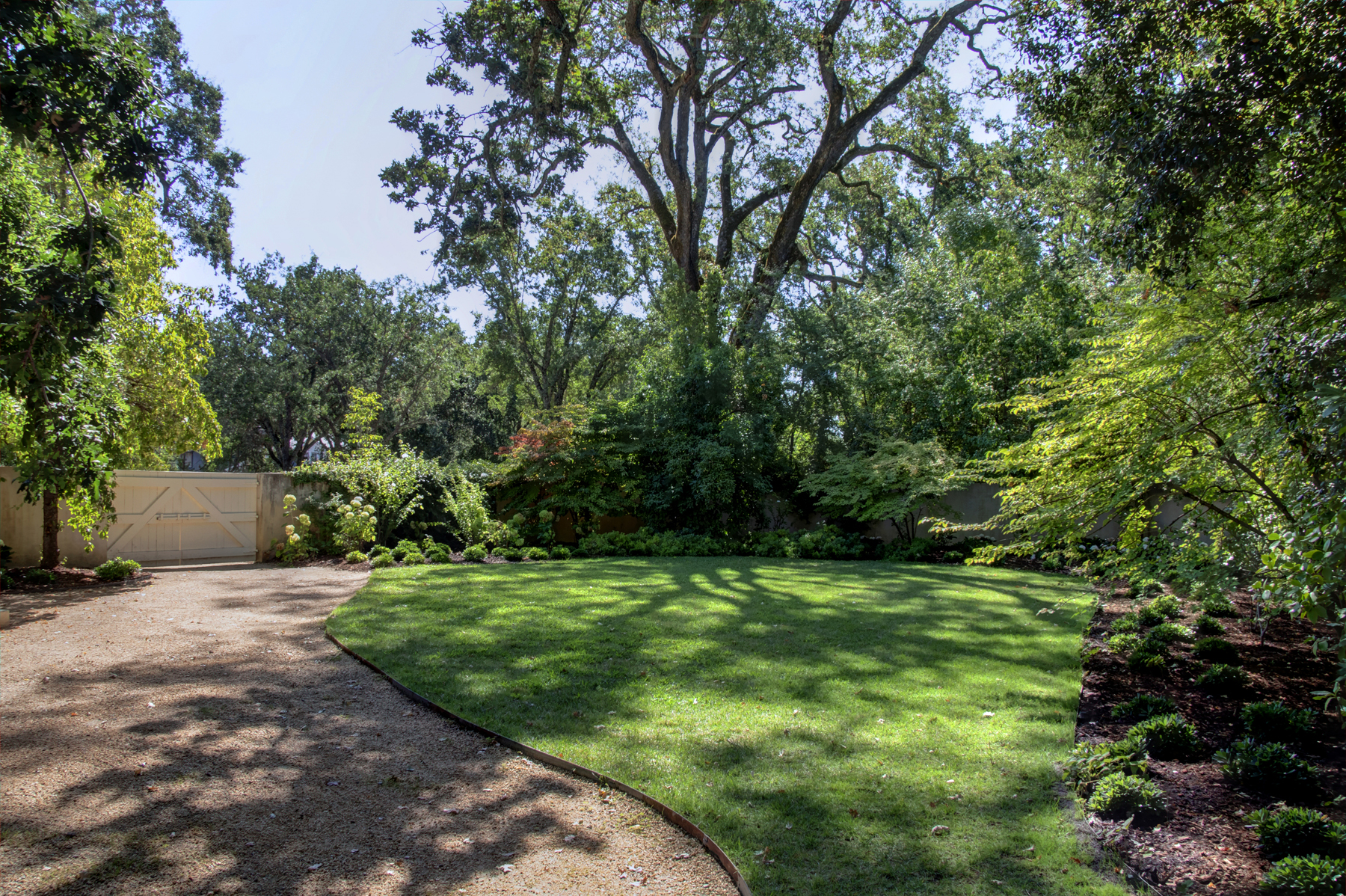 33 - _MG_8328adjust- 1110BaleLane