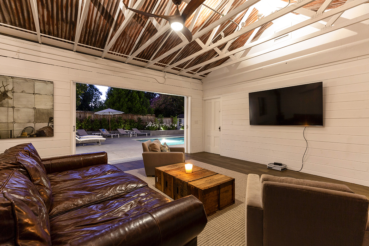 36 072- 1296HudsonAvenue