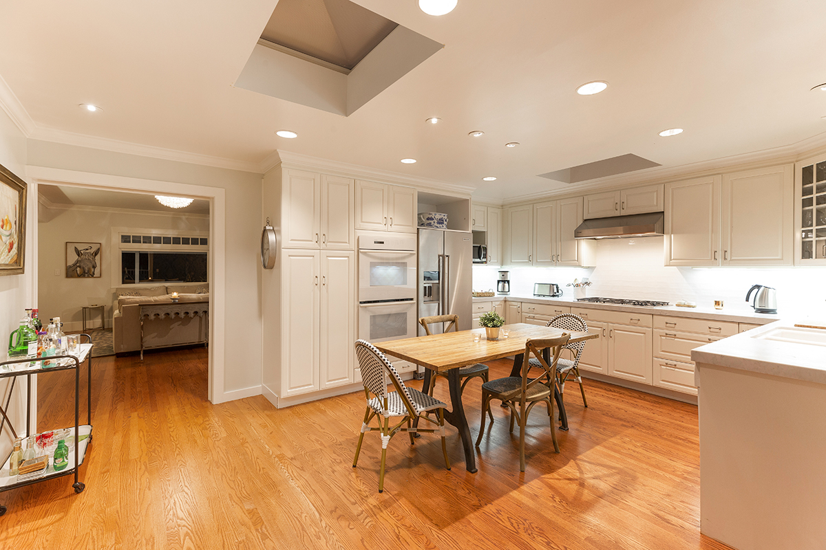 43 074- 1296HudsonAvenue