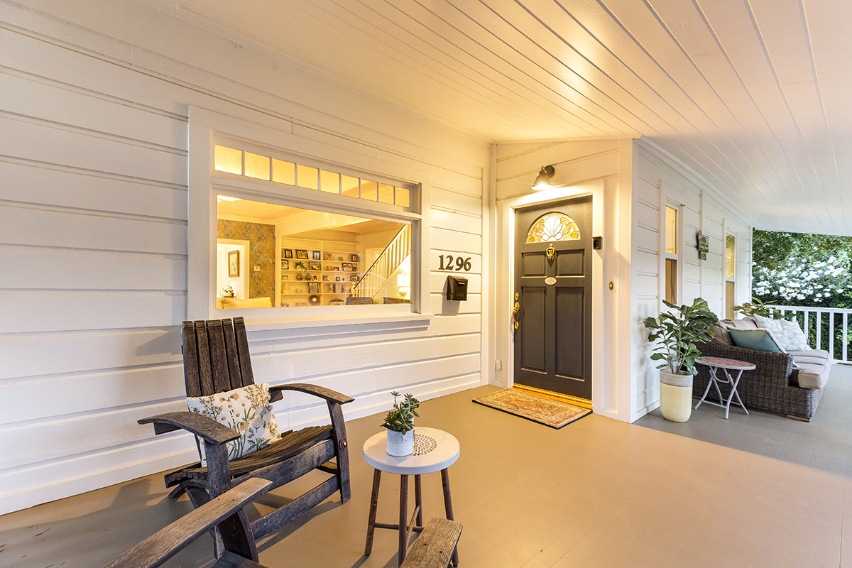 44 059- 1296HudsonAvenue