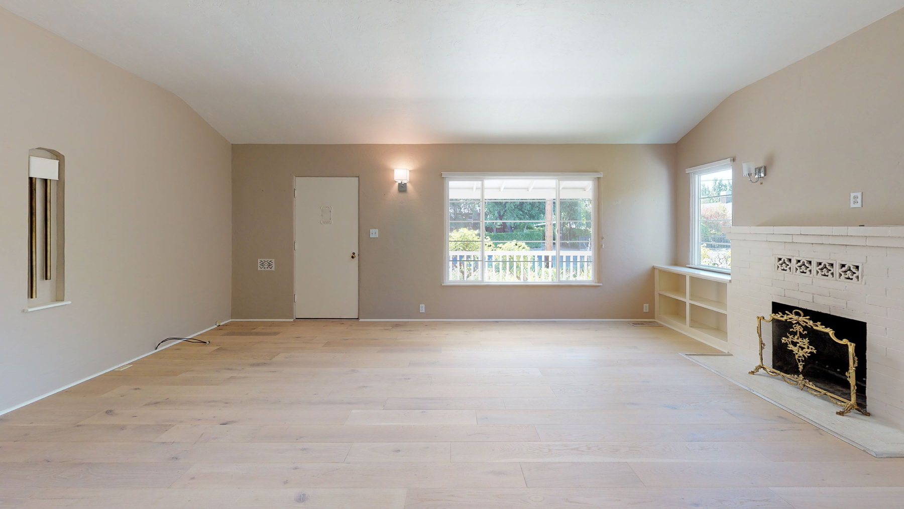 04 - 8012-Unfurnished-2