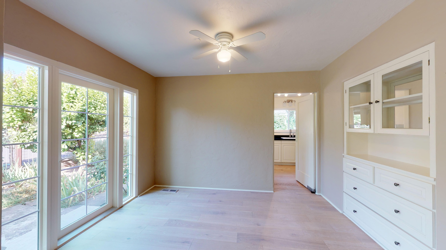 08 - 8012-08252019_162806