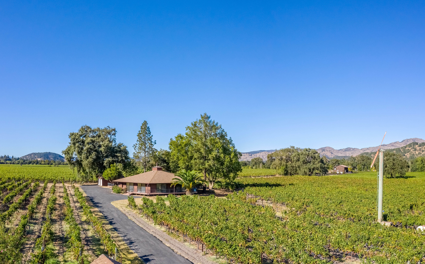 09 DJI_0947_Pano- 2030HoffmanLane