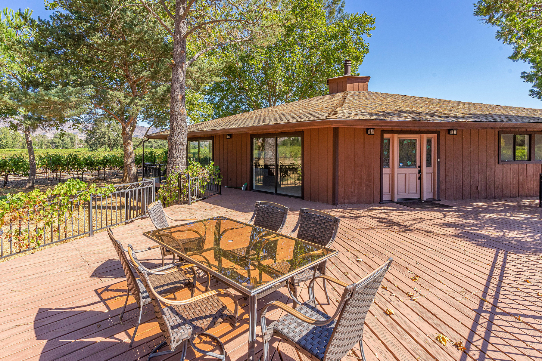 10 _DSC6035- 2030HoffmanLane