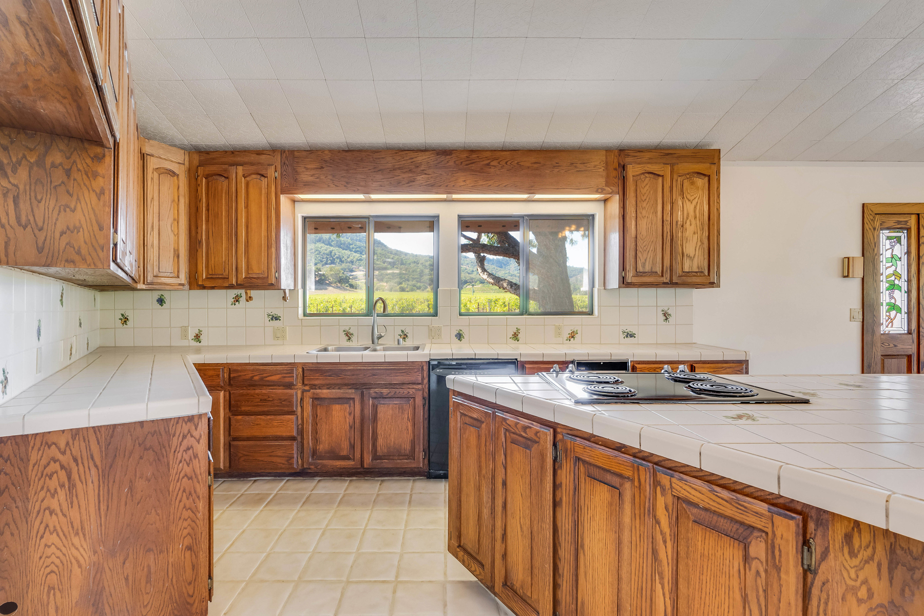 24 _DSC6097- 2030HoffmanLane