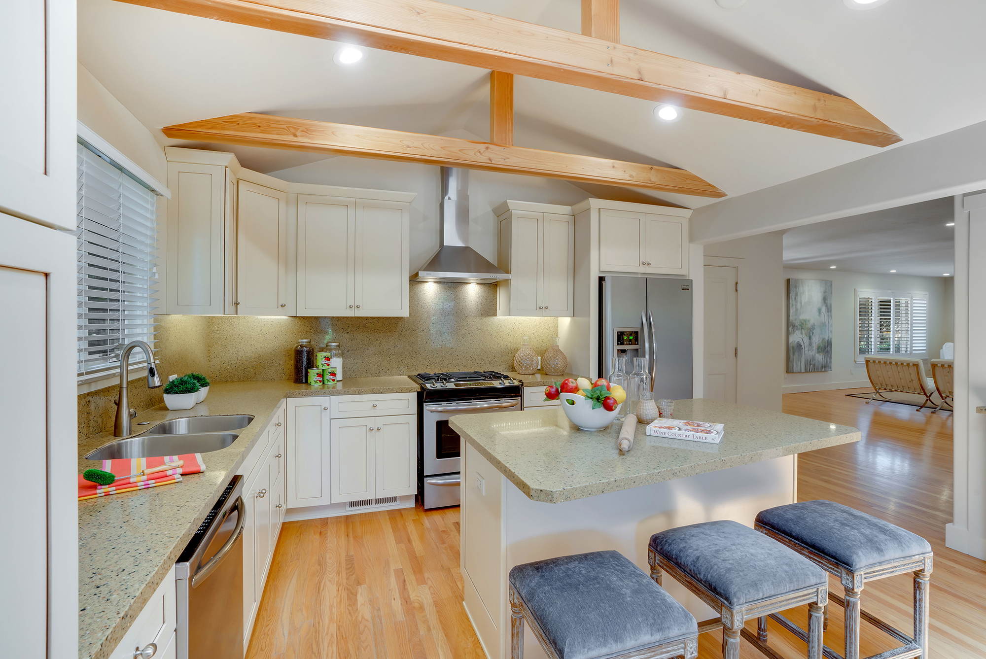 09 - DSC01520- 1823CrinellaDrive