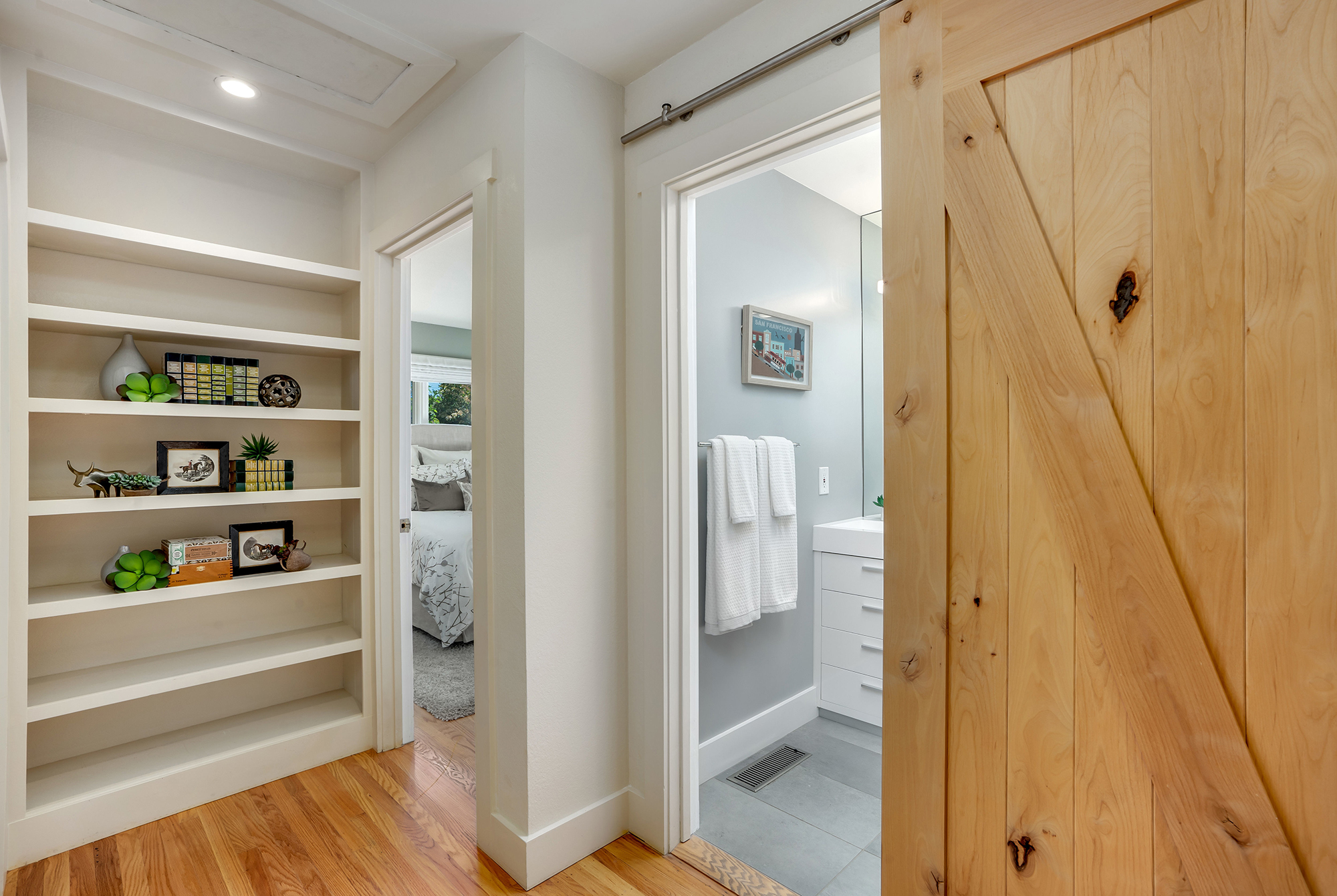 29 - DSC01591- 1823CrinellaDrive