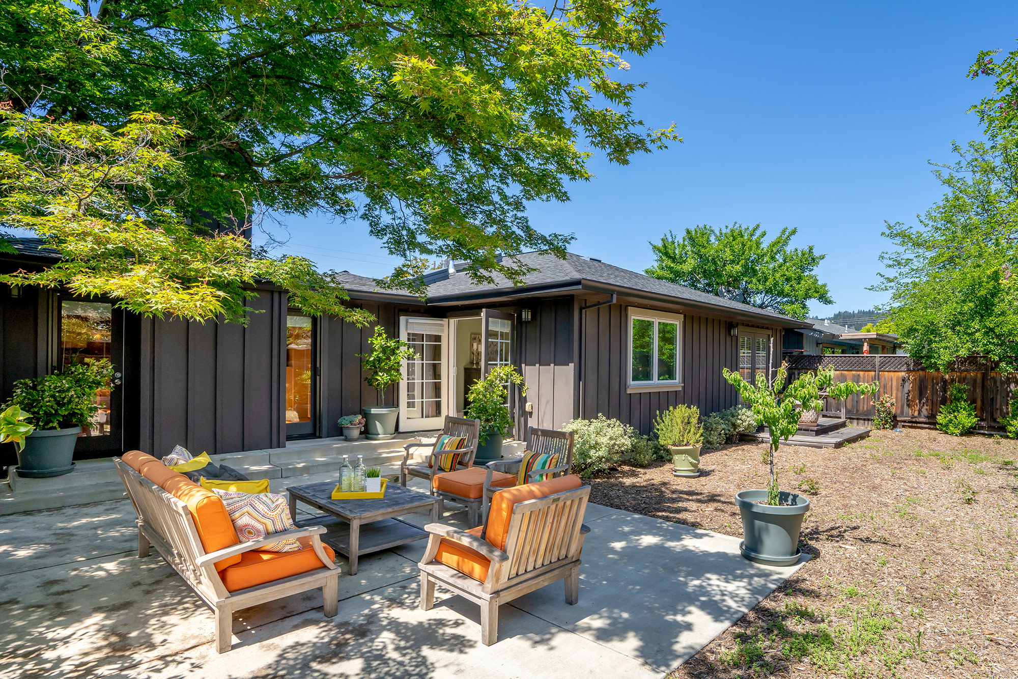 36 - DSC01655- 1823CrinellaDrive