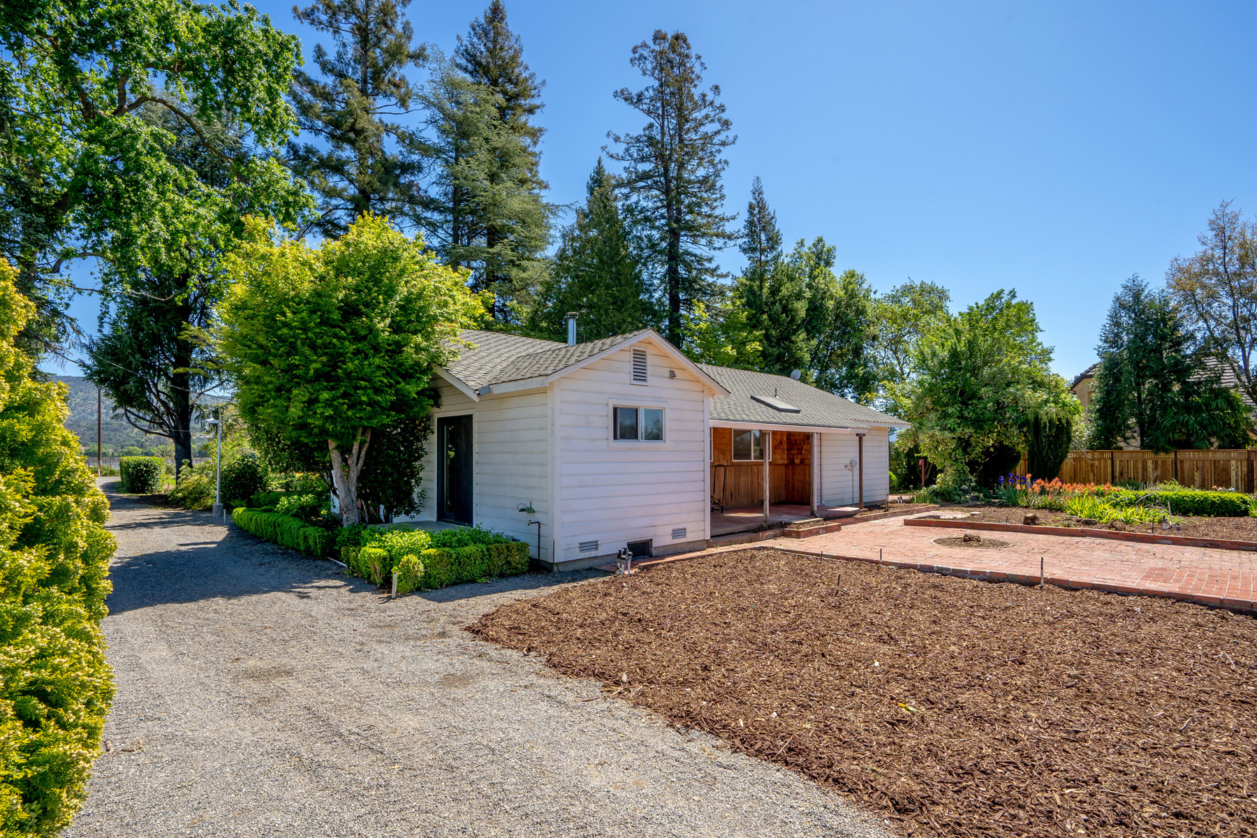 11 - DSC02197- 5075BigRanchRoad