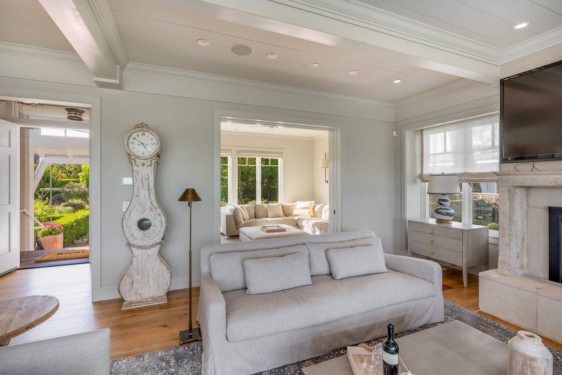 B08 - DSC01801- 1135RutherfordRoad